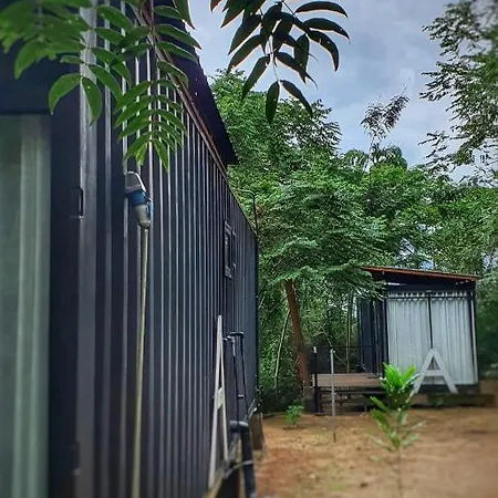 Area 4 Eco Cubes Apartment Ella Exterior photo